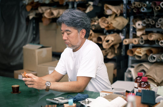 【m+ 村上雄一郎さん】『仕組みを提案したい』元建築士のつくるレザー財布|つくり手インタビュー