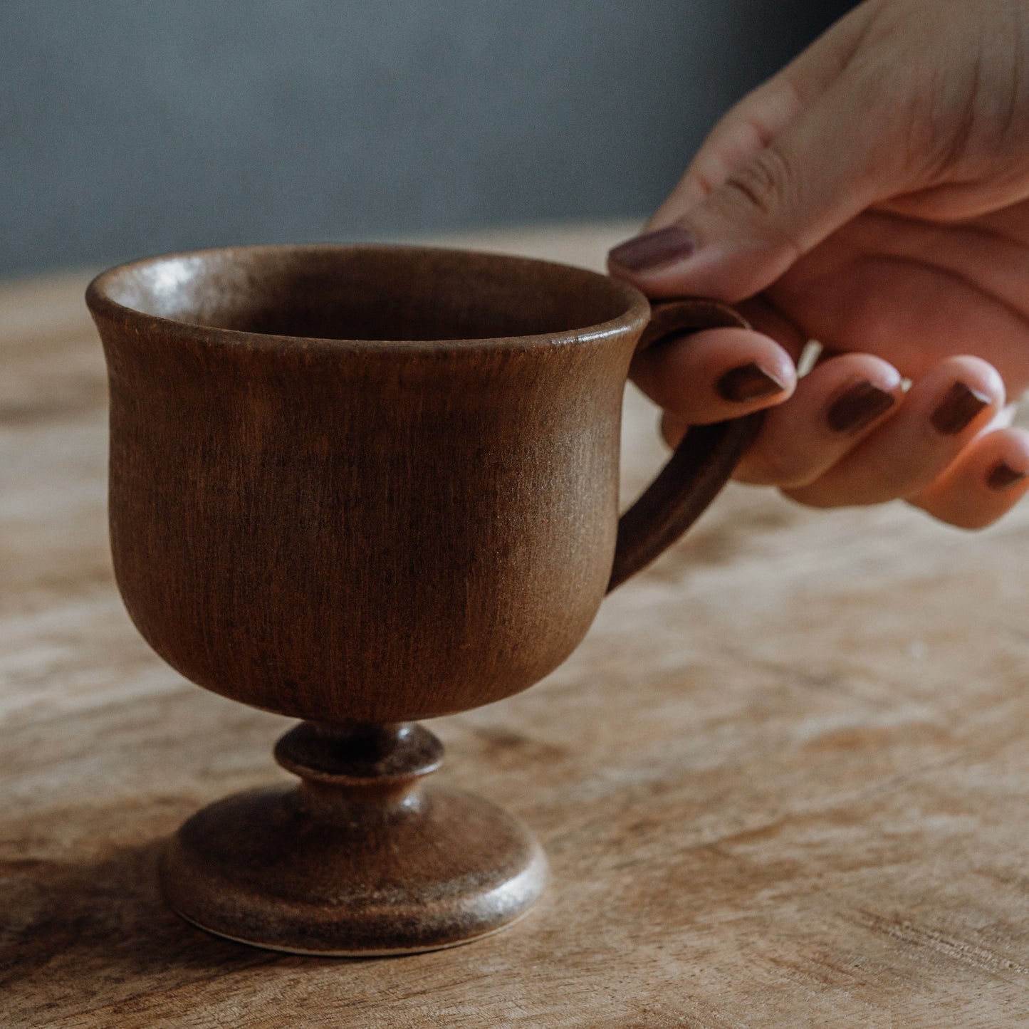 Beaded foot coffee cup (さびいろこはく)