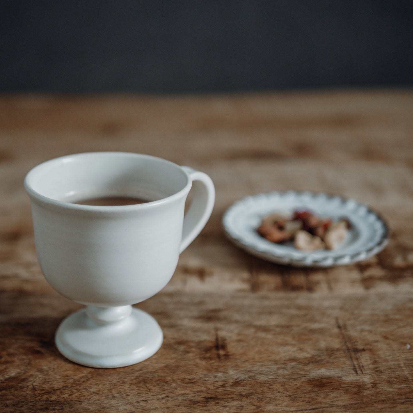 Beaded foot coffee cup (アンティークホワイト)