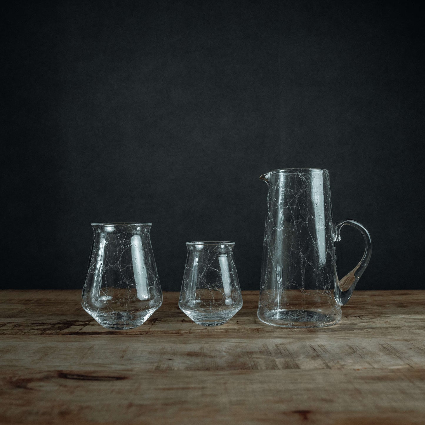 contour glass M クリア ピッチャーとのシリーズ展開