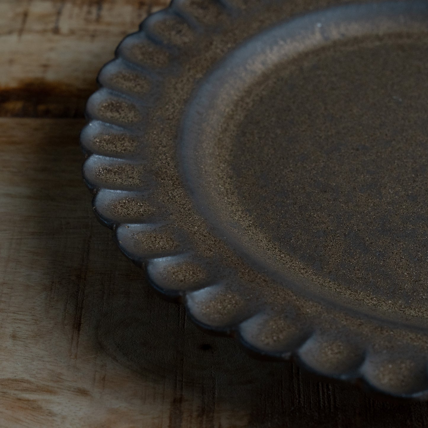 小菊プレート 鉄錆 大