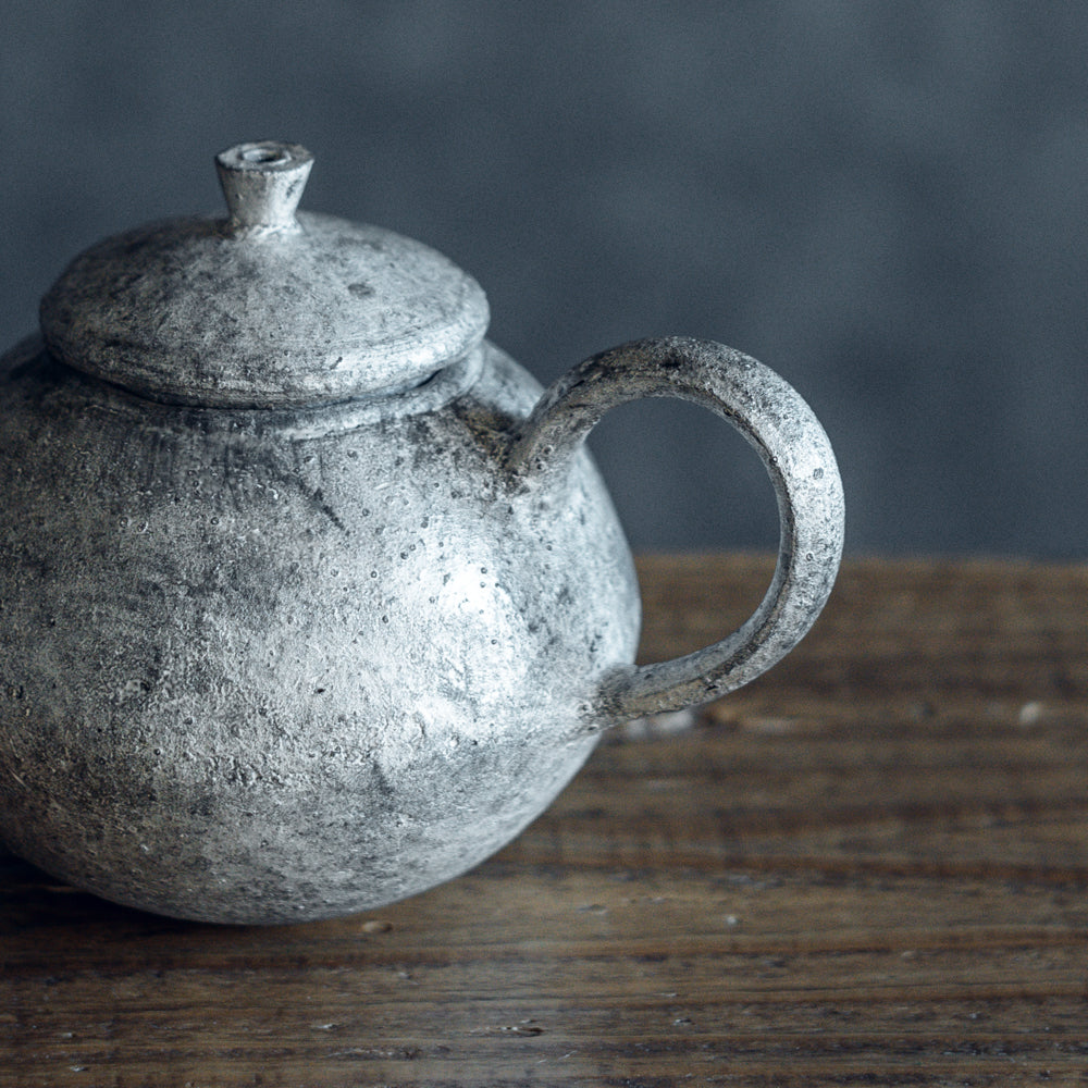 茶壺(銀彩)