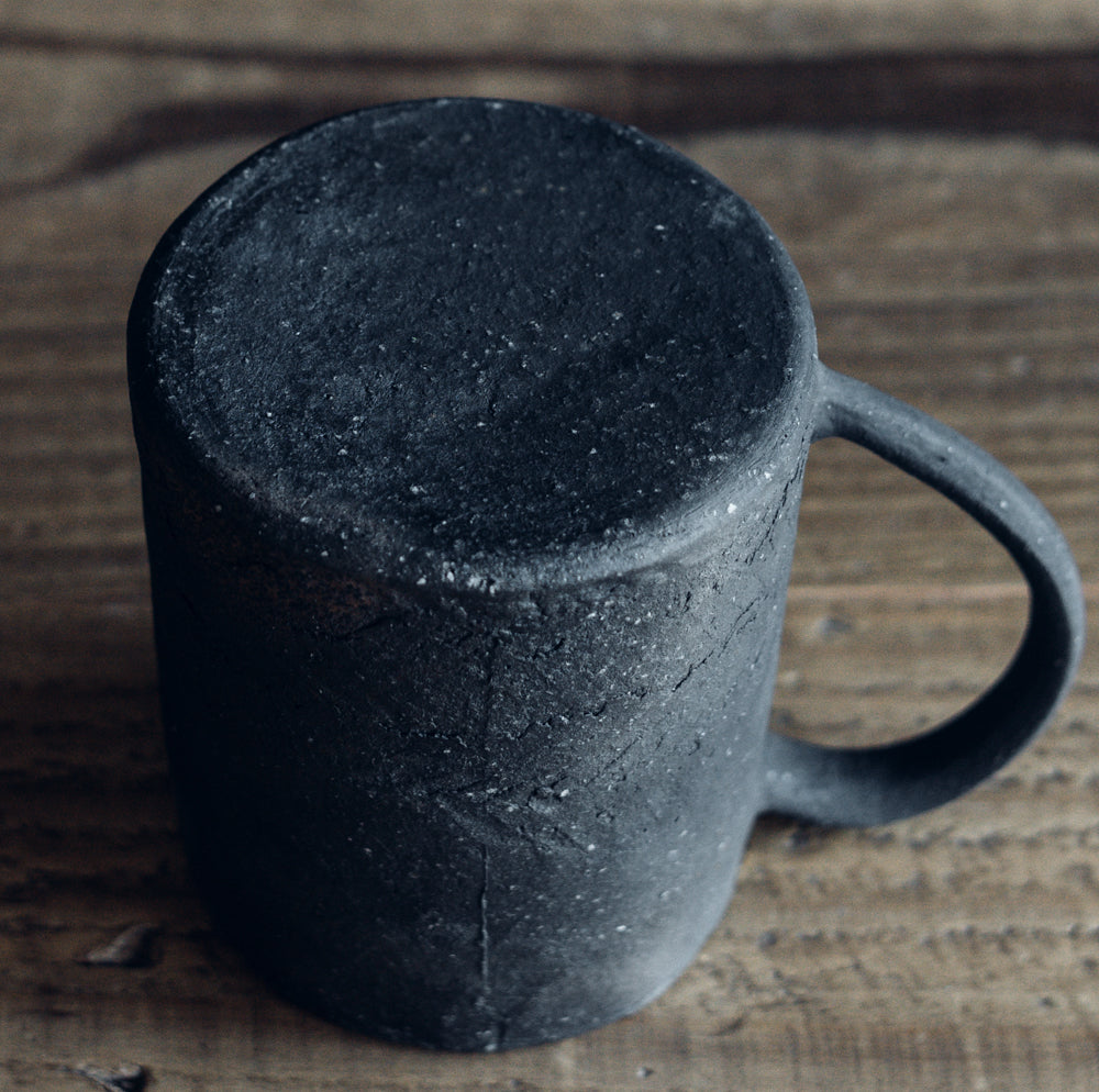 マグカップ(炭化)