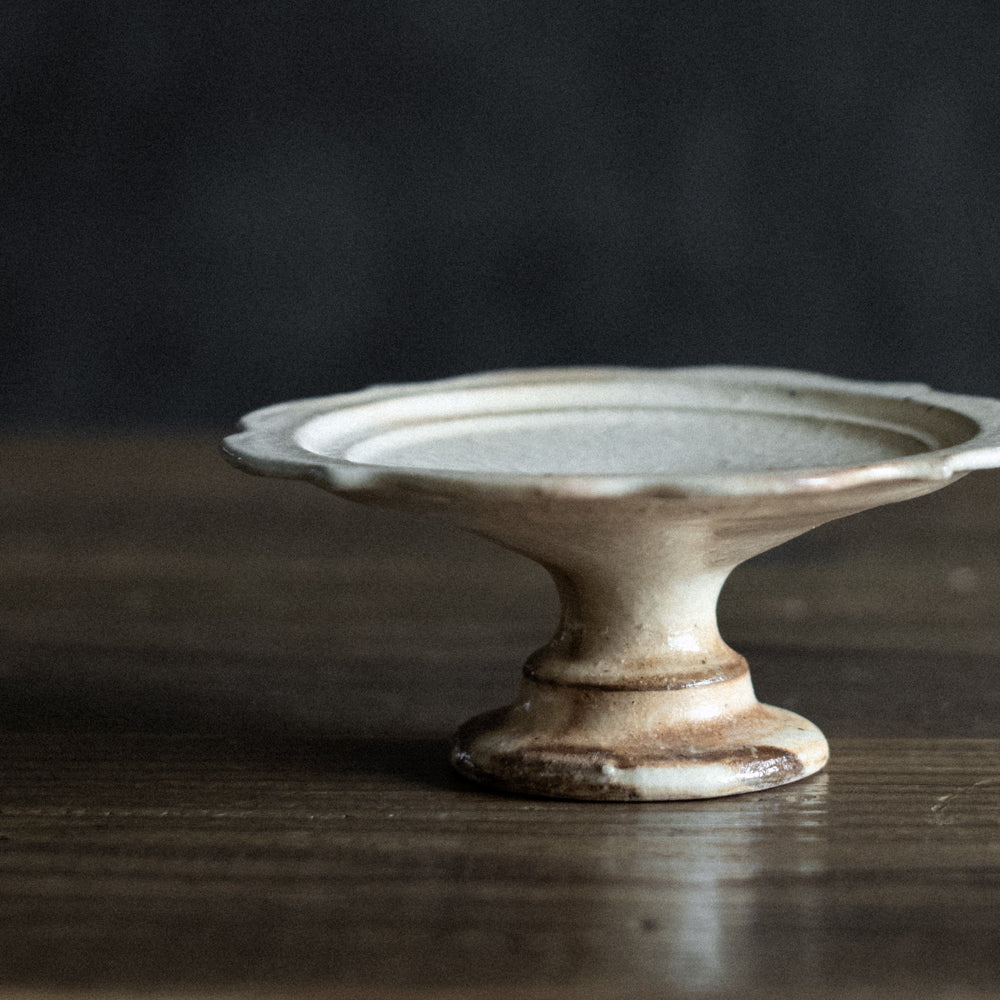 彫刻コンポート皿 13cm (鉄散)