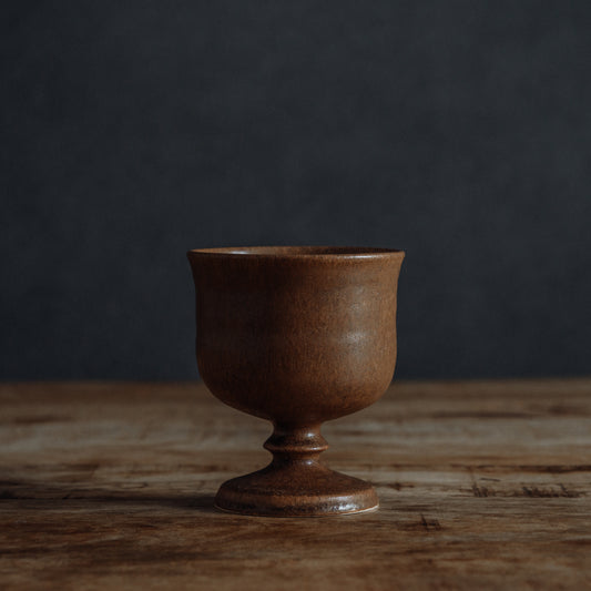 Beaded foot iced coffee cup さびいろこはく 正面から見た全体像