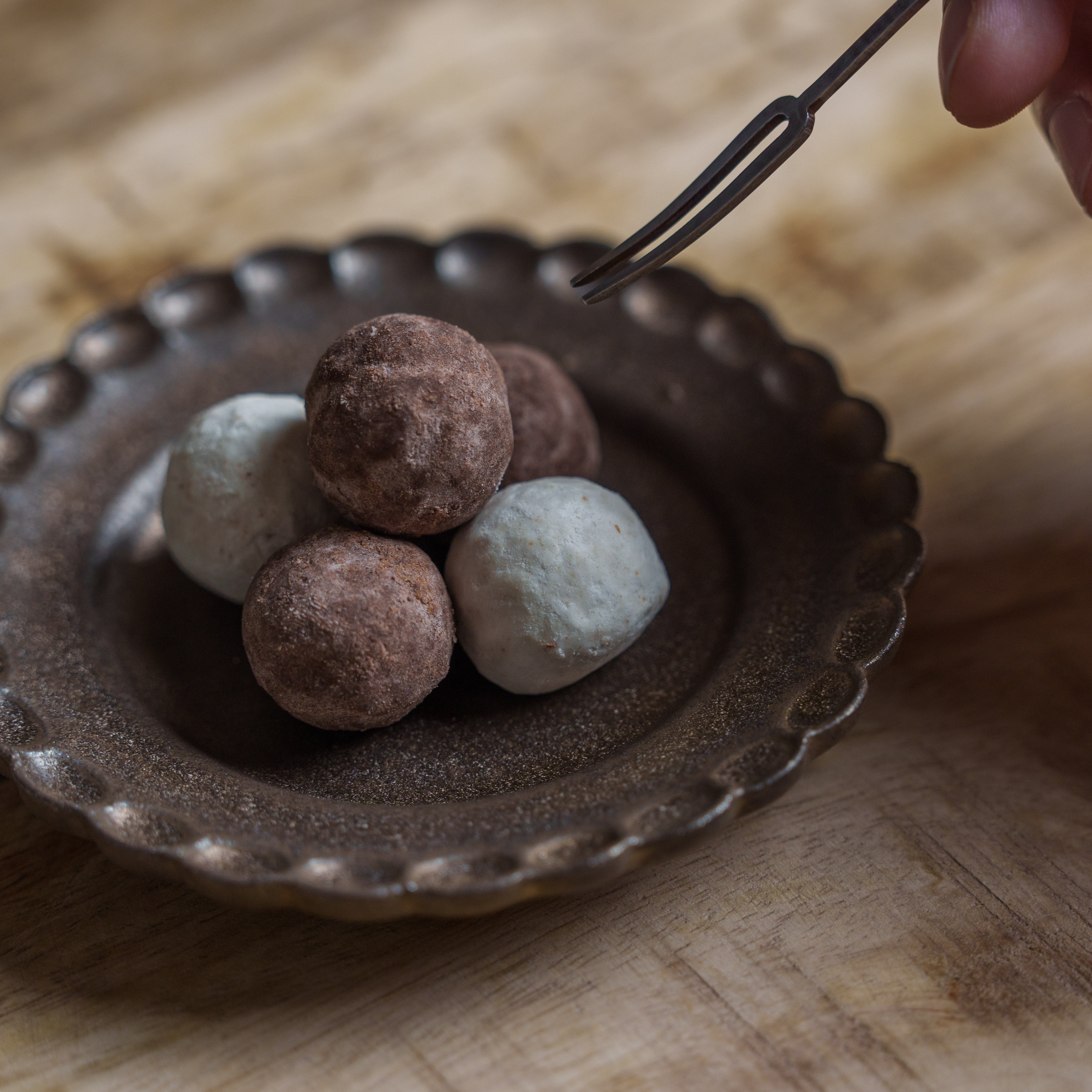 小菊プレート 鉄錆 小 村上直子 – sui.